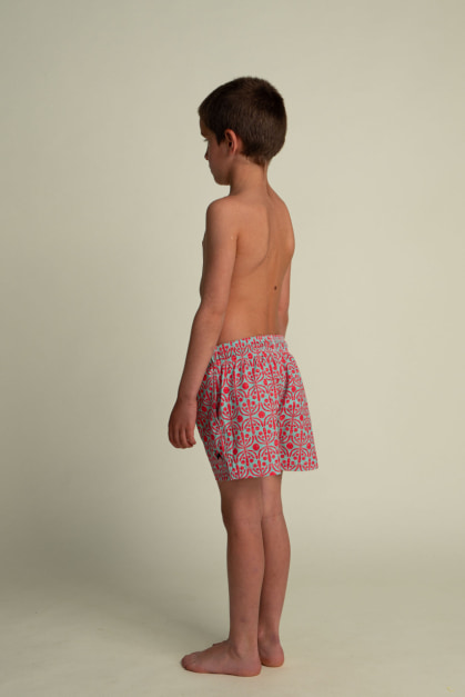 Flora Aquatisch & Rote Kinder Badeshorts (2)