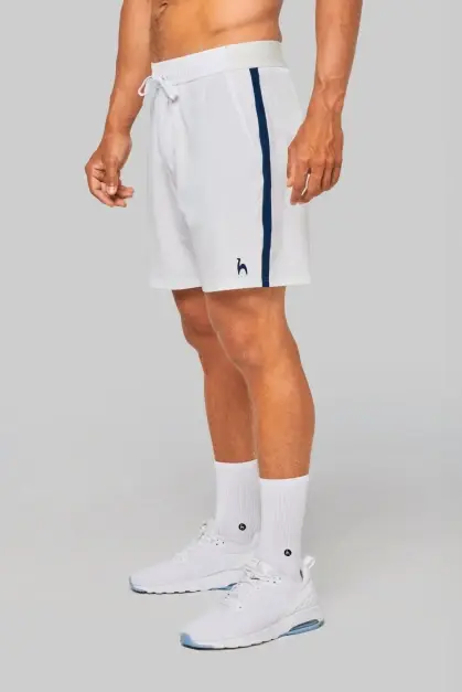 Weiße Sportsshorts